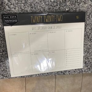Rae Dunn 2021-2022 Weekly Desk Planner Black